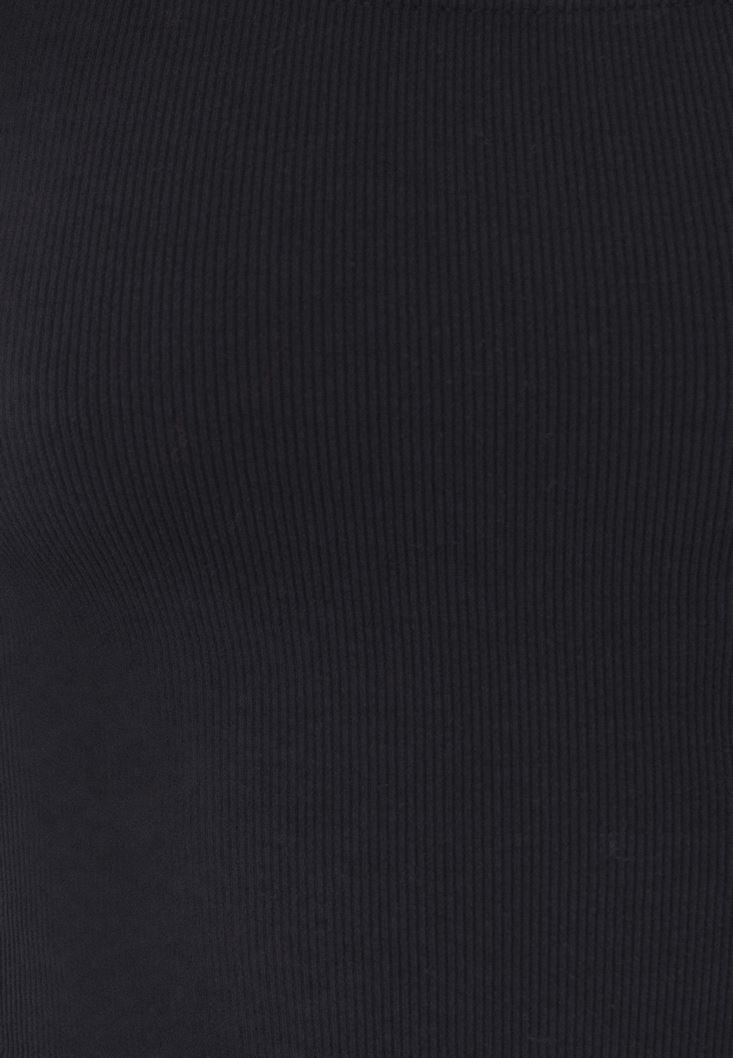 Bayan Siyah Cut-Out Detaylı Uzun Kollu Tişört