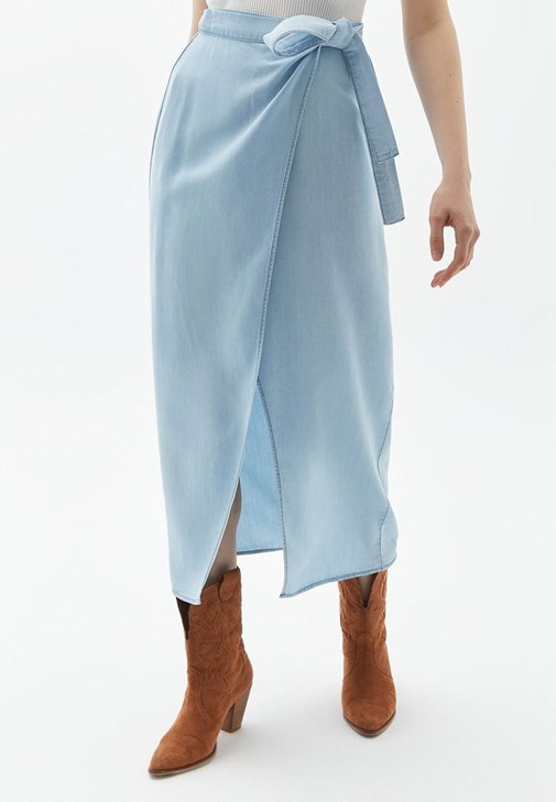 Blue denim envelope clearance skirt