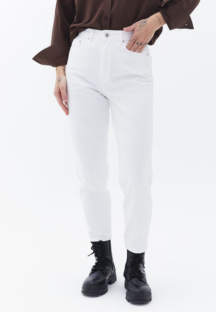 Bayan Beyaz Ultra Yüksek Bel Mom-Fit Pantolon