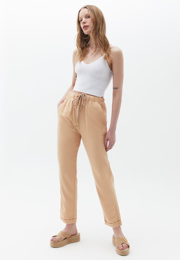 Carrot fit trousers in twill