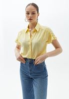 Bayan Sarı Pamuklu ve Kısa Kollu Gömlek 