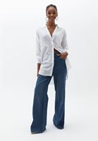 Oversize Gömlek ve Orta Bel Pantolon Kombini