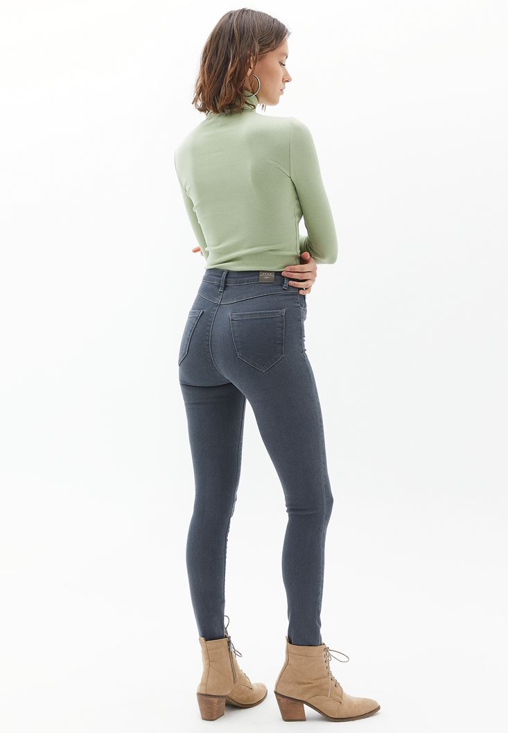 Women Grey High Rise Skinny Denim Pants