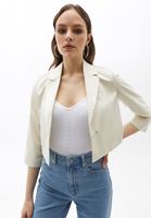 Bayan Bej Düğmeli Blazer Crop Ceket ( TENCEL™ )