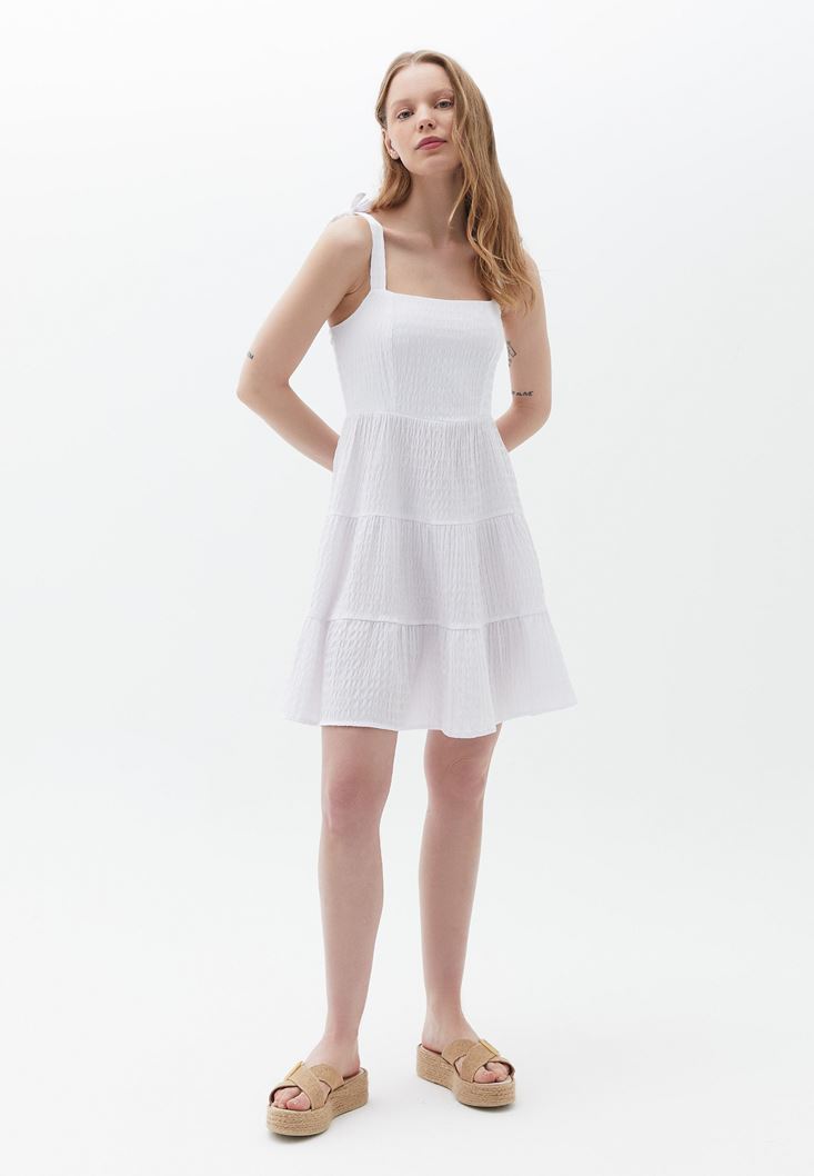 Bayan Beyaz Gipeli Mini Elbise