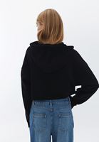 Bayan Siyah Kapüşonlu Crop Sweatshirt