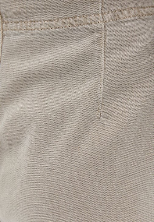 Tencel Orta Bel Pantolon ve Tişört Kombini