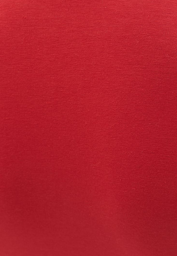 Bayan Kırmızı Pamuklu Yaka Detaylı Tişört