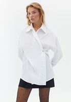 Bayan Beyaz Düğme Detaylı Oversize Gömlek