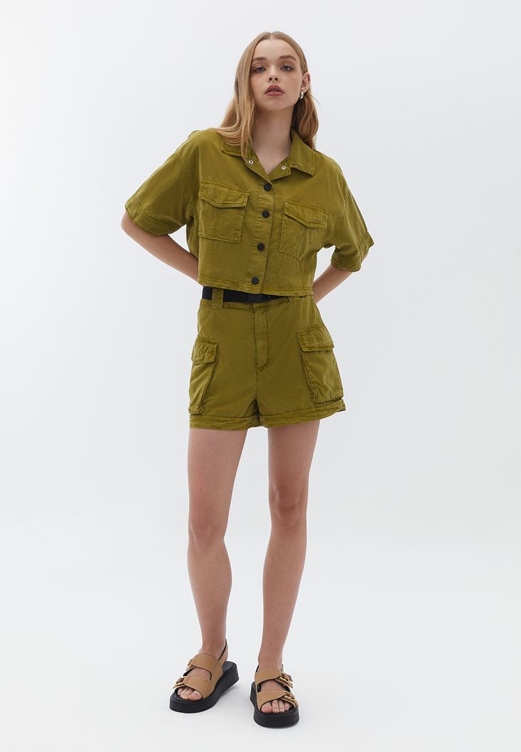 Bayan Yeşil Cep Detaylı Crop Gömlek ( TENCEL™ )