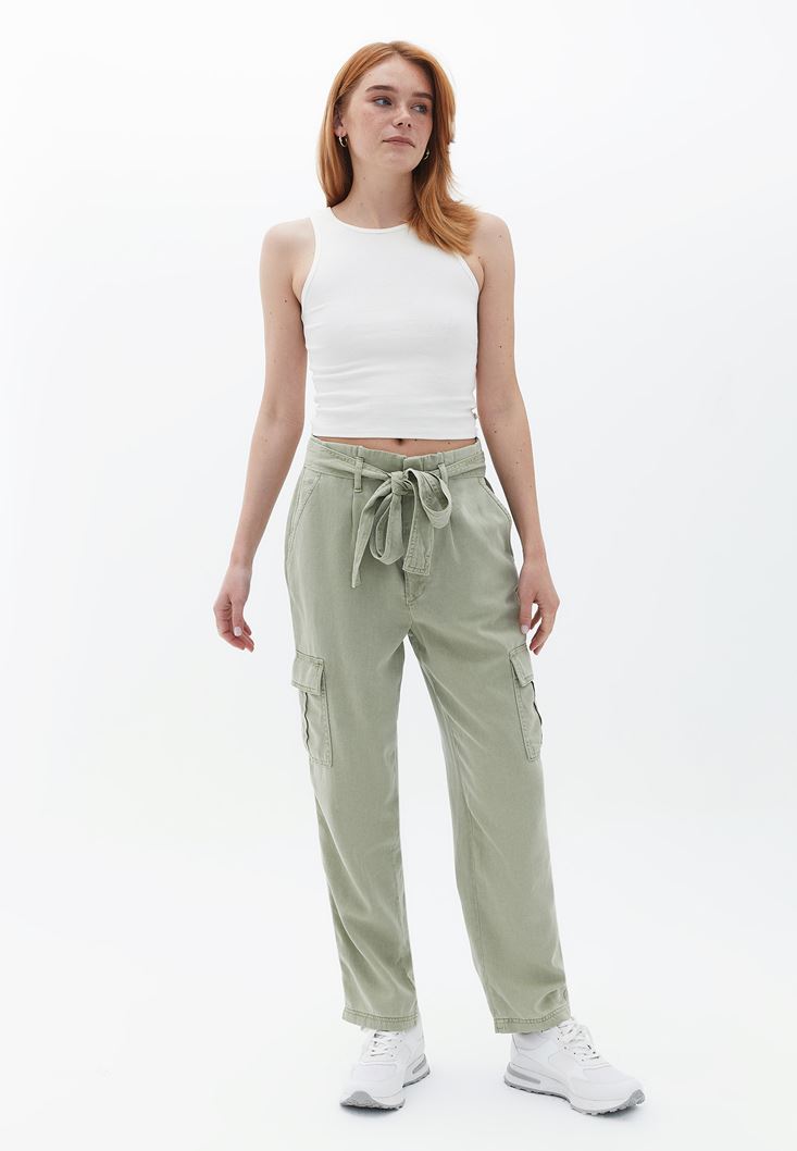 Bayan Yeşil Ultra Yüksek Bel Straight-Fit Kargo Pantolon ( TENCEL™ )