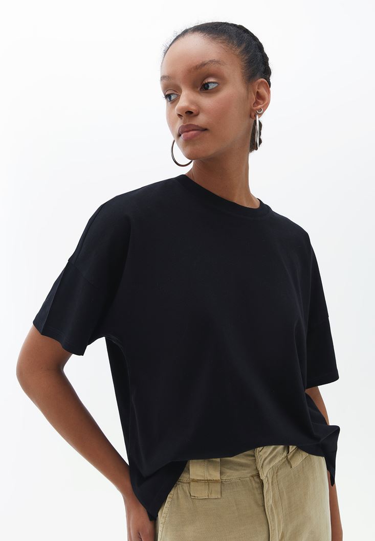Bayan Siyah Pamuklu Oversize Tişört