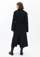 Women Black Trenchcoat with Belt Detail