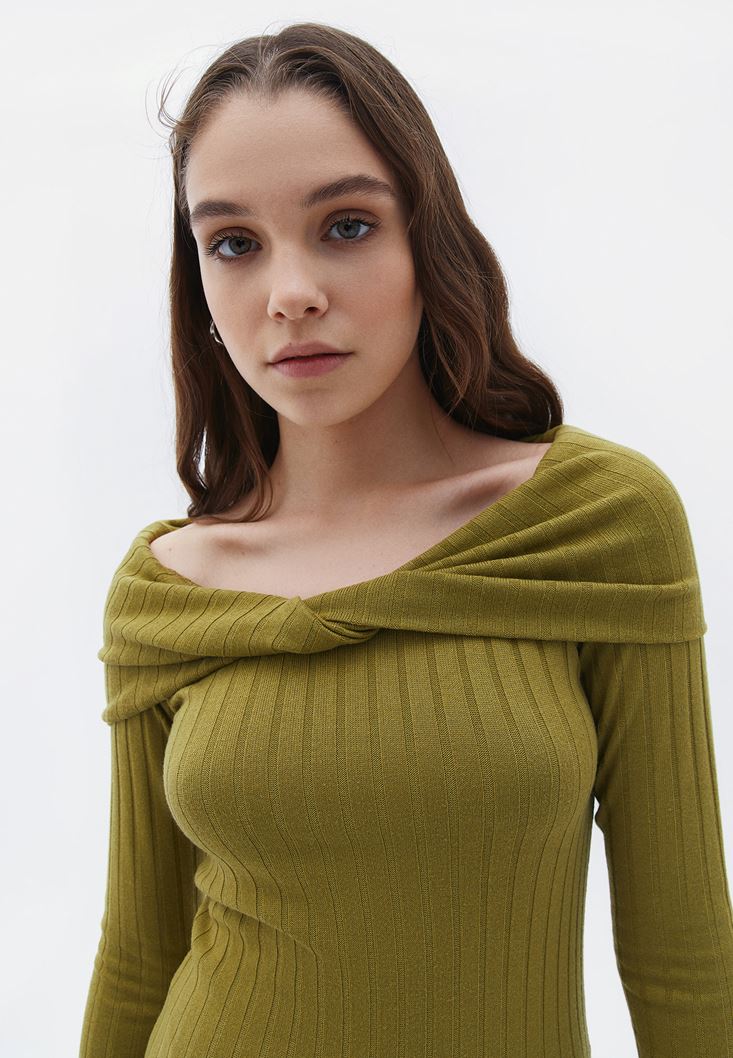 Bayan Yeşil Yaka Detaylı Triko Elbise