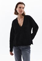 Women Black V-Neck Sweater