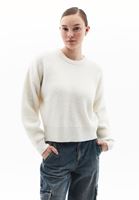 Women Cream Alpaca Wool Blended Crew Neck Sweater