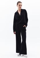 Women Black High Rise Straight Fit Pants