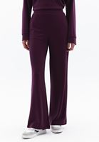 Women Purple High Rise Straight Fit Pants