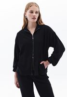 Women Black Sweatshirt with Zipper Detail