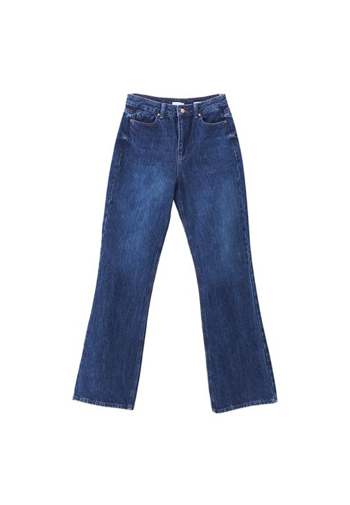 Bootcut Denim Pantolon ve Atlet Kombini