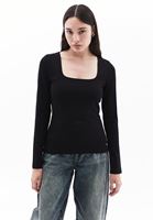 Women Black Square Neck Tshirt with Long Sleeves