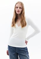 Women Cream V-Neck Tshirt with Long Sleeves