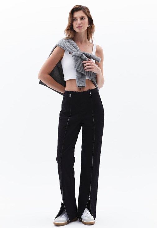 Straight-Fit Pantolon ve Crop Top Kombini