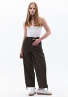 Women Green High Rise Jogger Cargo Pants