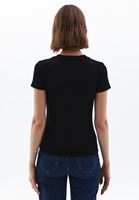 Women Black Crew Neck Tshirt