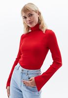 Women Red Turtle Neck Tshirt with Long Sleeves