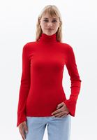 Women Red Turtle Neck Tshirt with Long Sleeves