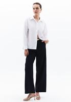 Women Black Mid Rise Straight Fit Pants