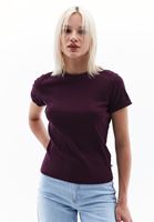 Women Purple Crew Neck Cotton Blended Tshirt