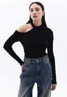 Women Black Knitwear Sweater with Cut-out Detail