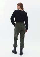 Jogger Pantolon ve Oversize Sweatshirt Kombini