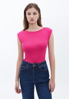 Women Pink Cotton Blended Boat Neck Tshirt