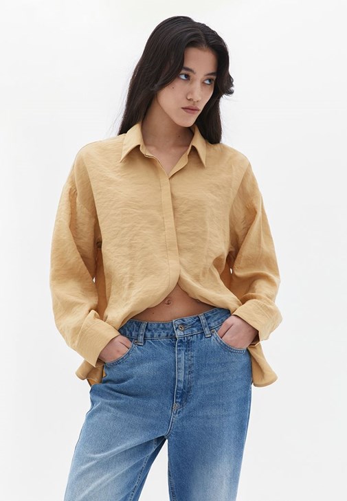 Oversize Uzun Kollu Gömlek ve Bootcut Pantolon Kombini