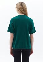 Bayan Yeşil Pamuklu Düğme Detaylı Tişört