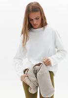 Women Beige Quilted Crop Puffer Jacket