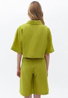 Bayan Yeşil Keten Karışımlı Crop Gömlek ( TENCEL™ )
