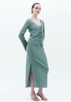 Women Green High Rise Skirt with Slit Detail