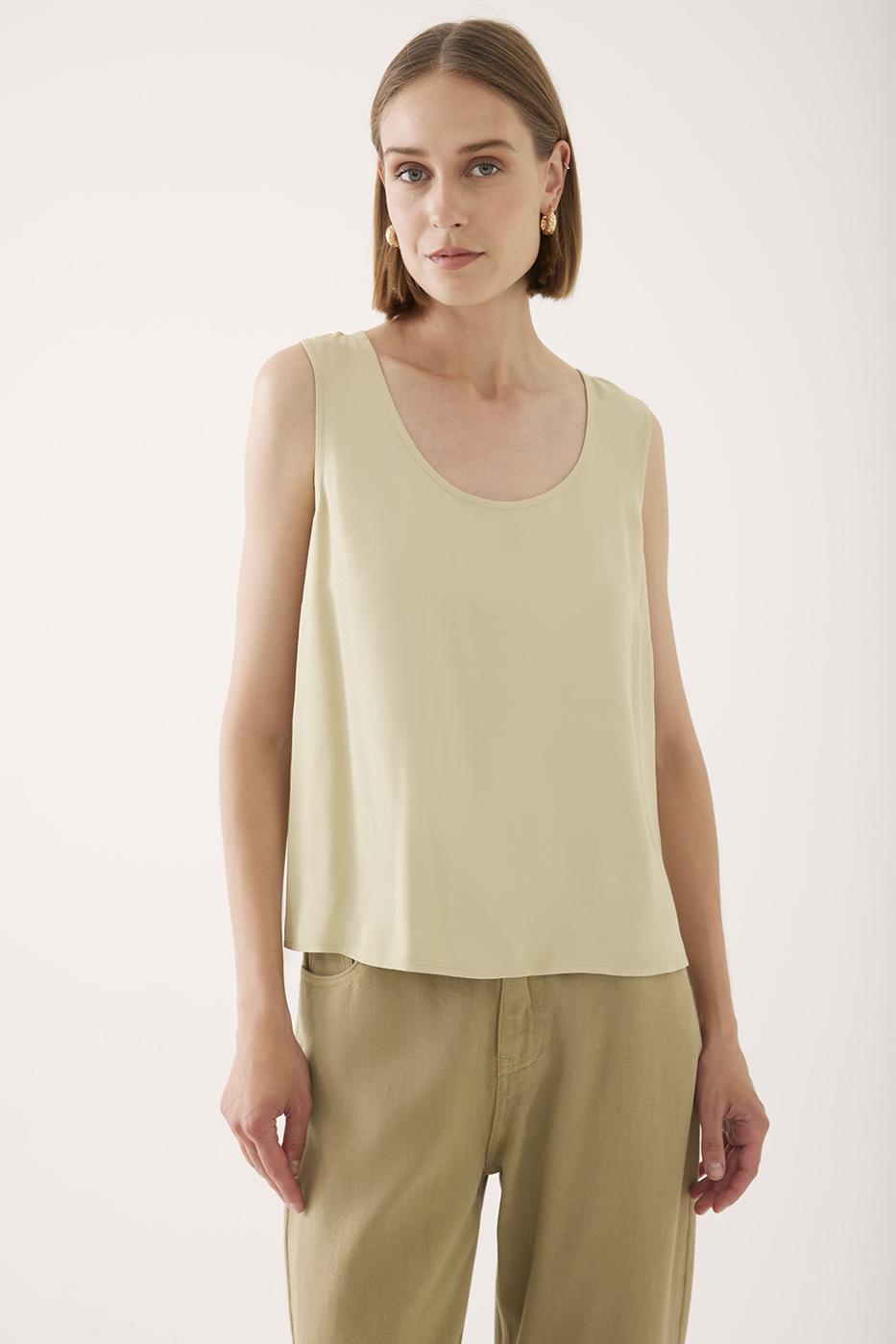 Annabel Regular Fit Standart Boy Kolsuz Yuvarlak Yaka Çay Ağacı Yeşili Renk Kadın Bluz