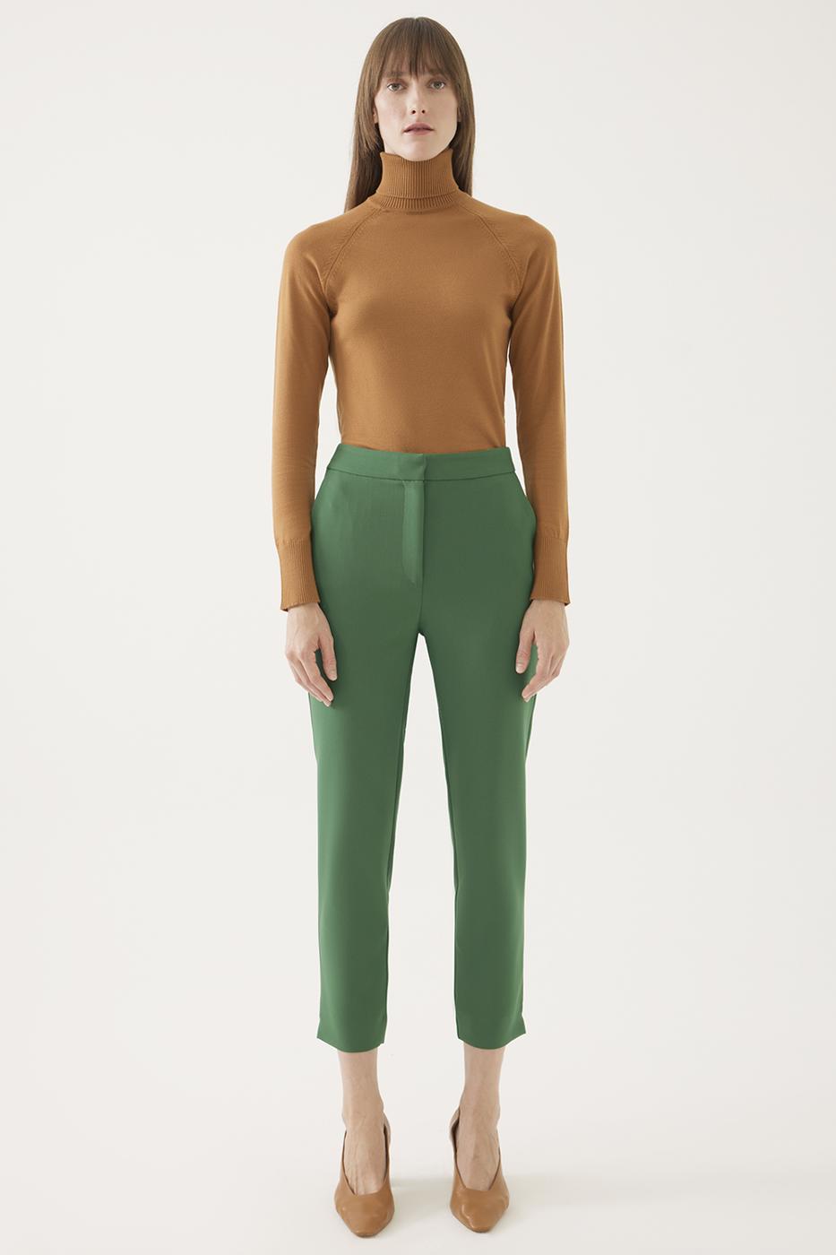 Bayan ZÜMRÜT YEŞİLİ İbbie Slim Fit Bilek Boy Boru Paça Zümrüt Yeşili Renk Kadın Pantolon
