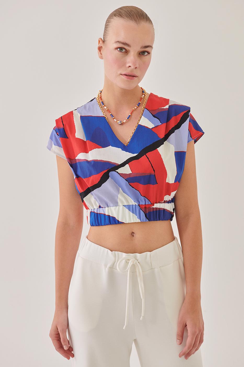 Bayan ÇOK RENKLİ Lauri Regular Fit V-Yaka Geometrik Desenli Çok Renkli Kadın Crop Bluz