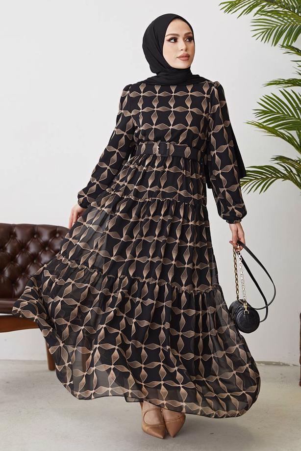 Female  Sportive Elegance